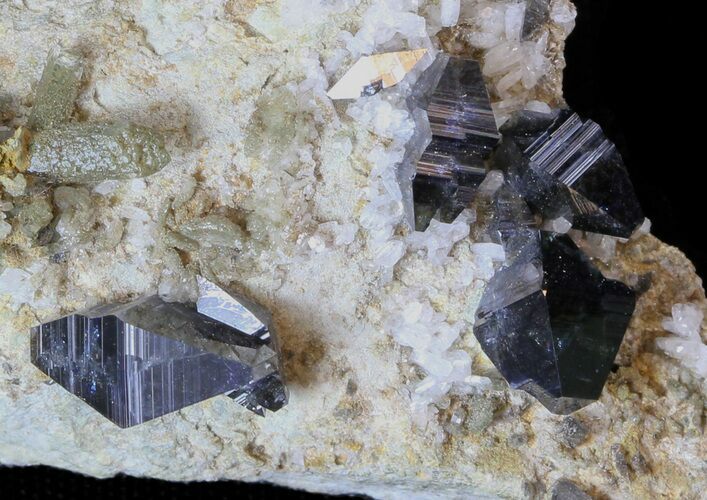 Anatase Crystals on Matrix - Pakistan #38659